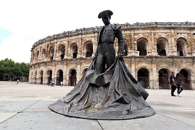🏛️ Nîmes : The Shabbat Arena – Thursday activities | Activités du jeudi